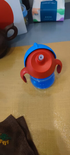 飞利浦新安怡 水杯 儿童水杯 吸管杯 学饮杯 200ml红蓝 塑料 带手柄 进口 适合9M+ SCF793/01 晒单图