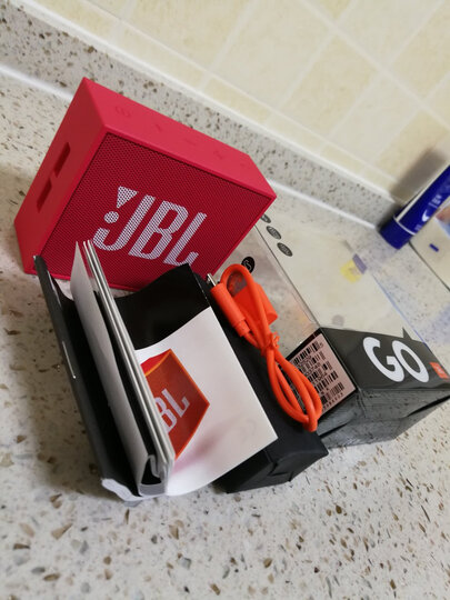 JBL GO 音乐金砖 蓝牙音箱 低音炮 户外便携音响 迷你小音箱 可免提通话 玫瑰红 晒单图