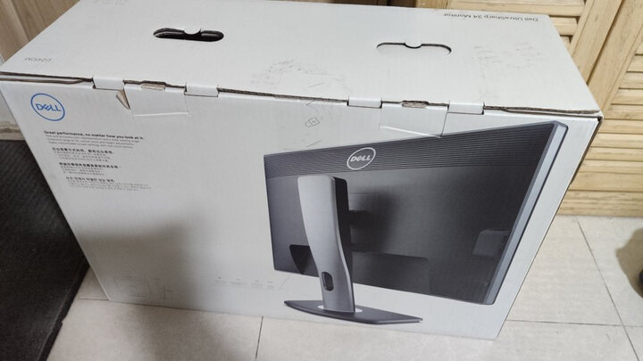 戴尔(DELL) U2412M 24英寸16:10屏幕比例旋转升降IPS屏显示器 晒单图