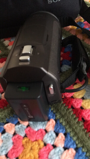 索尼（SONY）HDR-CX680 高清数码摄像机 5轴防抖 30倍光学变焦（红色） 家用DV/摄影/录像 晒单图