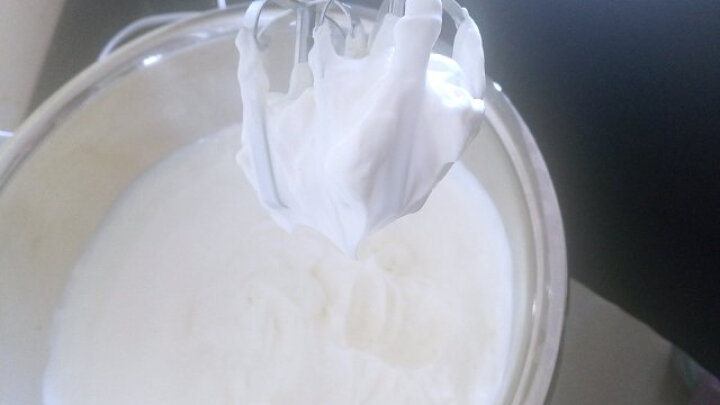 雀巢（Nestle）淡奶油1L 动物性稀奶油 蛋糕裱花面包蛋挞甜品 奶茶奶盖易打发 晒单图