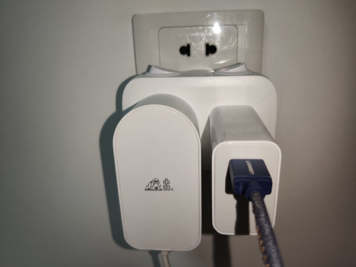 公牛（BULL）USB一转多插座/插排/插板/插头转换器/无线扩展插座 适用于卧室、厨房 总控一转二带USB GN-934Q 晒单图