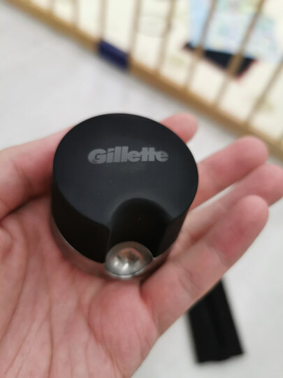 吉列(Gillette) 手动剃须刀刮胡刀刀片 吉利 5层超薄刀片 锋隐致顺(6刀头)(此商品不含刀架) 晒单图