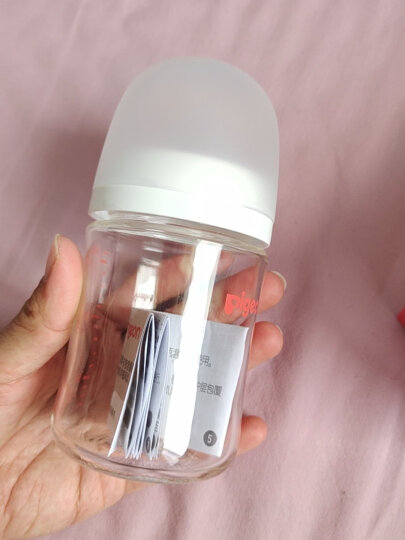 贝亲(Pigeon) 奶瓶 玻璃奶瓶 新生儿 宽口径玻璃奶瓶 婴儿奶瓶 160ml（绿色瓶盖）AA72 自然实感SS码 晒单图
