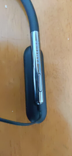 三星(SAMSUNG)U Flex 弹力项圈蓝牙无线运动耳机(黑色) 颈挂式 磁吸入耳式 手机音乐游戏耳机 晒单图