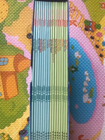 儿童英语启蒙分级绘本·我爱自然拼读·基础级(含16册图书 1张CD 1本亲子阅读手册) 晒单图