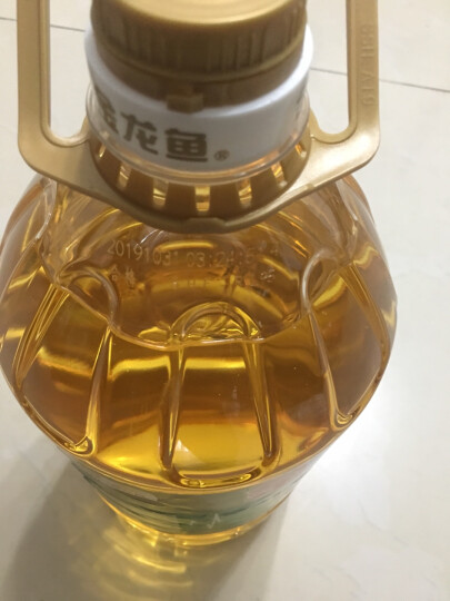 金龙鱼 食用油 非转基因 压榨 一级 纯正玉米油4L（新老包装随机发货） 晒单图