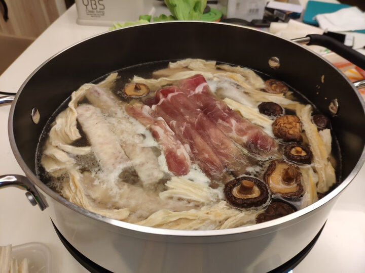 米家 小米知吾煮汤锅4L 食品级不黏涂层 耐腐蚀易清洗 26cm大口径 煎煮炒炖火锅一锅多用 晒单图