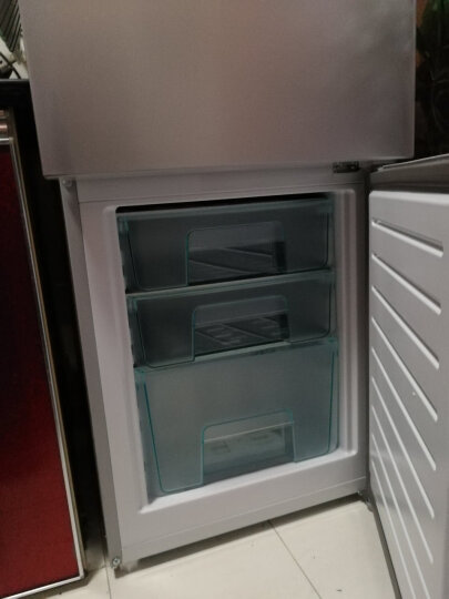 海尔（Haier） 201升 小型三门冰箱 中门软冷冻 节能静音 时尚外观 BCD-201STPA 晒单图