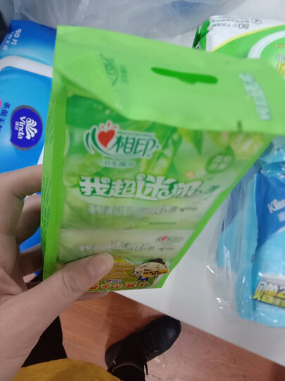 心相印 京东JOY联名礼盒装 超迷你系列湿巾(8片*8包)*3提 晒单图