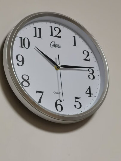 康巴丝（Compas）挂钟时尚卧室客厅办公时钟日历挂表简约创意石英钟表 灰色C2246直径28cm 晒单图