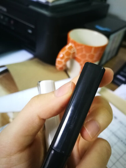 晨光(M&G)文具创意笔式剪刀 学生便携式手工剪纸刀 简约黑白办公剪子 2把装ASS91481 晒单图