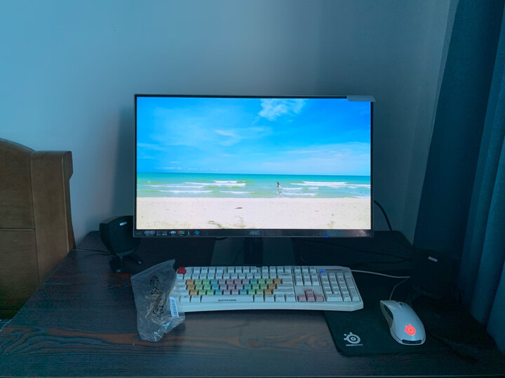 AOC 卢瓦尔系列 LV273HQPX 27英寸2K高分辨率IPS ΔE<2(平均值) 100%sRGB色彩 升降旋转电脑显示器 晒单图