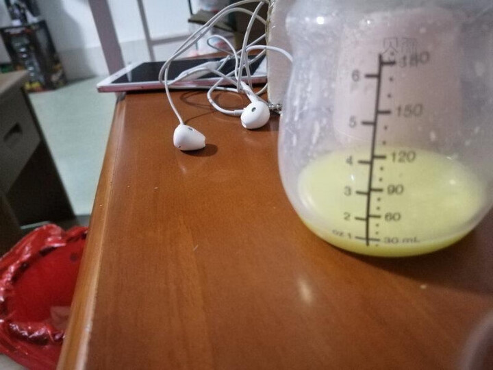 新贝 吸奶器 电动吸奶器 防逆流专利吸乳器 按摩无痛吸力大8615 晒单图