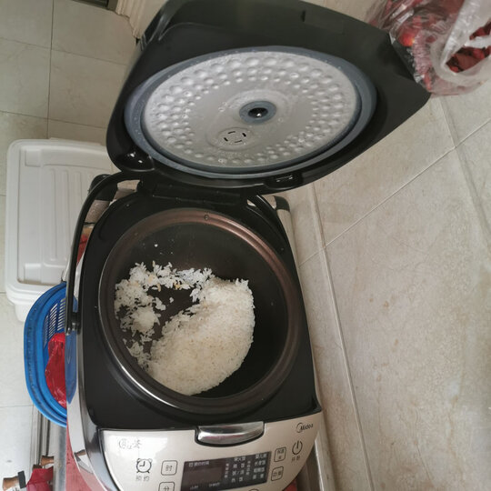 美的(Midea)电饭煲电饭锅4L智能预约电饭煲气动涡轮防溢金属机身圆灶釜内胆家用多功能电饭煲MB-WFS4037 晒单图