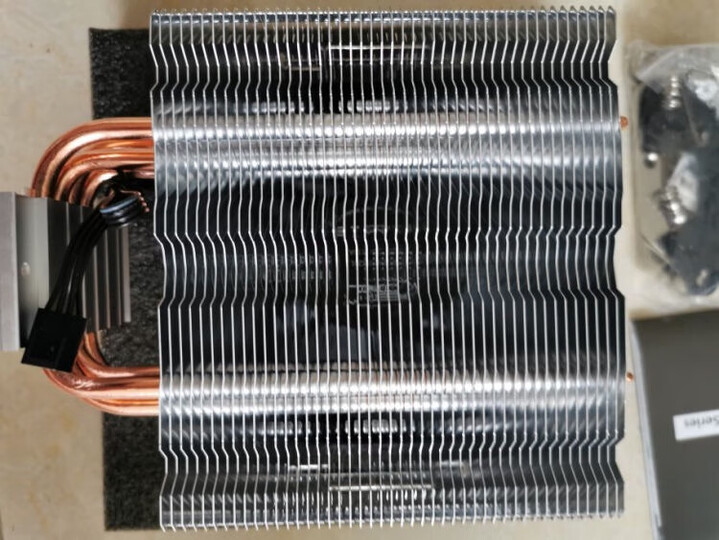 九州风神(DEEPCOOL) 玄冰400 CPU散热器(多平台/支持AM4/4热管/智能温控/发蓝光/12CM风扇/附带硅脂) 晒单图