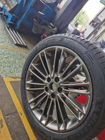 米其林轮胎Michelin汽车轮胎 235/45ZR18 98Y 竞驰 PILOT SPORT 4 PS4 适配思铂睿/锐志/蒙迪欧致胜等 晒单图