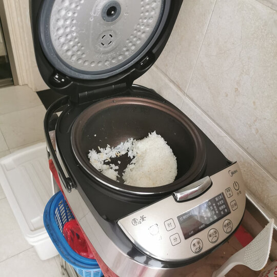 美的(Midea)电饭煲电饭锅4L智能预约电饭煲气动涡轮防溢金属机身圆灶釜内胆家用多功能电饭煲MB-WFS4037 晒单图