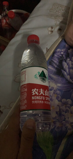 农夫山泉 饮用水 饮用天然水380ml 1*24瓶 整箱装 晒单图