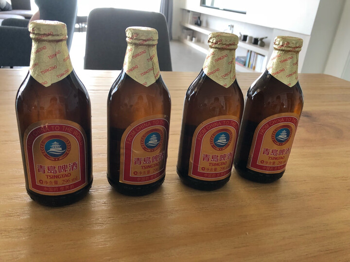 青岛啤酒小棕金 11度 296ml*24瓶 整箱装:"酒花香气:啤酒味道很好