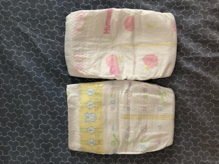好奇Huggies铂金装纸尿裤M144片(6-11kg)中号婴儿尿不湿裸感夏日超薄透气新老随机发货 晒单图
