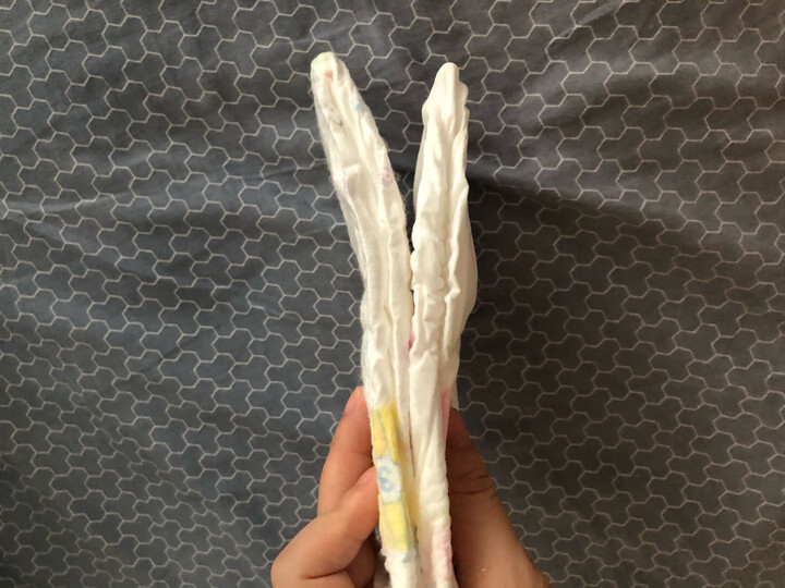 好奇Huggies铂金装纸尿裤M144片(6-11kg)中号婴儿尿不湿裸感夏日超薄透气新老随机发货 晒单图