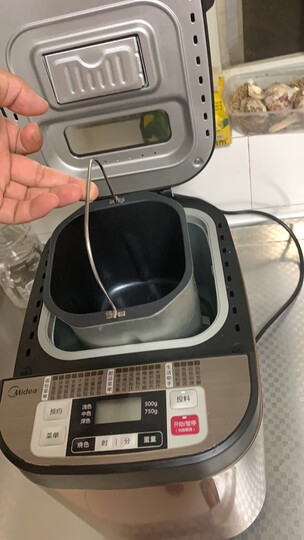 美的(Midea)面包机 早餐机 烤面包机 和面机 多功能 可预约全自动家用双撒料智能面包机 ESC1510 晒单图