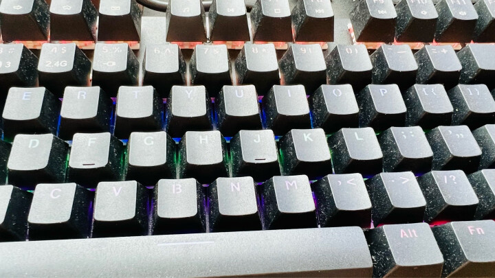 雷柏（Rapoo） V500PRO 有线背光机械键盘 104键全尺寸游戏电竞笔记本电脑多媒体办公吃鸡全键无冲键盘 红轴 晒单图