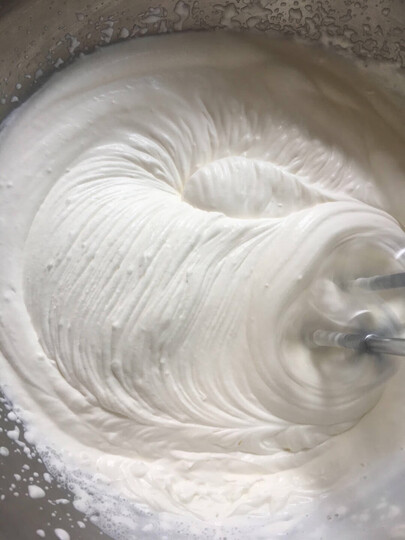 雀巢( Nestle) 烘焙原料 淡奶油 常温存储 易打发 蛋糕裱花 稀奶油 250ml 晒单图