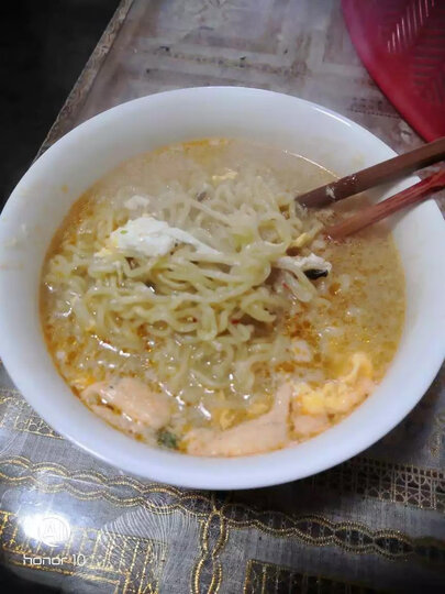 统一 方便面 汤达人 酸酸辣辣豚骨味方便面 五连包 晒单图