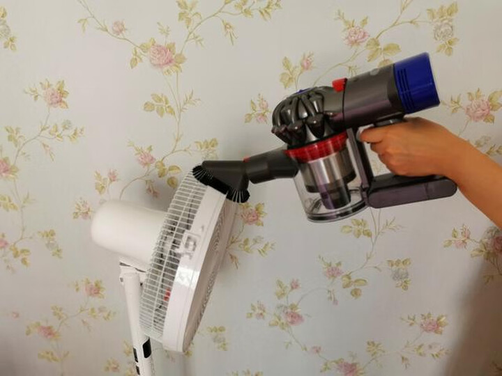 戴森(Dyson) 吸尘器 V7 FLUFFY手持吸尘器家用除螨无线宠物家庭适用 礼物推荐【京品家电 官方正品】 晒单图
