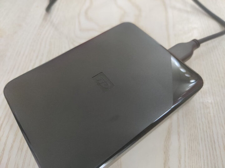 西部数据(WD)500G USB3.0移动硬盘Elements 新元素系列2.5英寸(稳定耐用 海量存储)WDBUZG5000ABK 晒单图