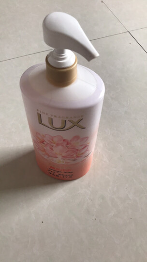 力士(LUX)沐浴露 闪亮冰爽 爽肤沐浴乳750g(新老包装随机发货) 晒单图