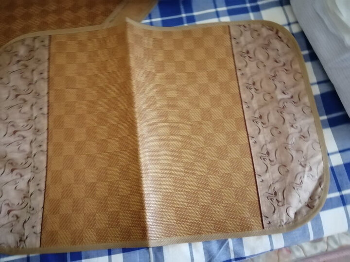 【正常发货】北极绒 凉席可折叠学生床单人床藤席子冰丝席竹席草席二件套 仙人掌抹茶绿-/送枕套 0.9*1.9m学生宿舍床使用 晒单图