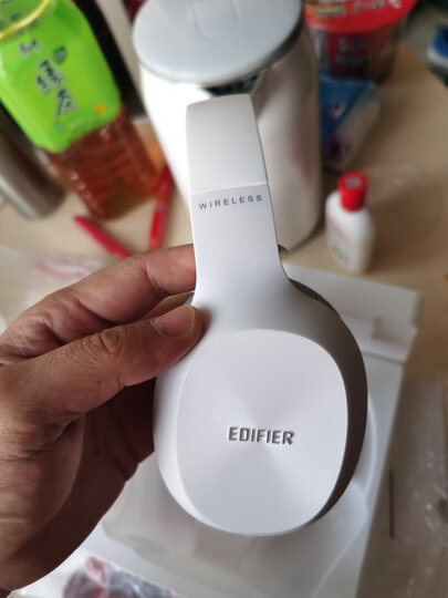 漫步者(EDIFIER)W800BT 头戴式立体声蓝牙耳机 音乐耳机 手机耳机 通用苹果华为小米手机 白色 晒单图