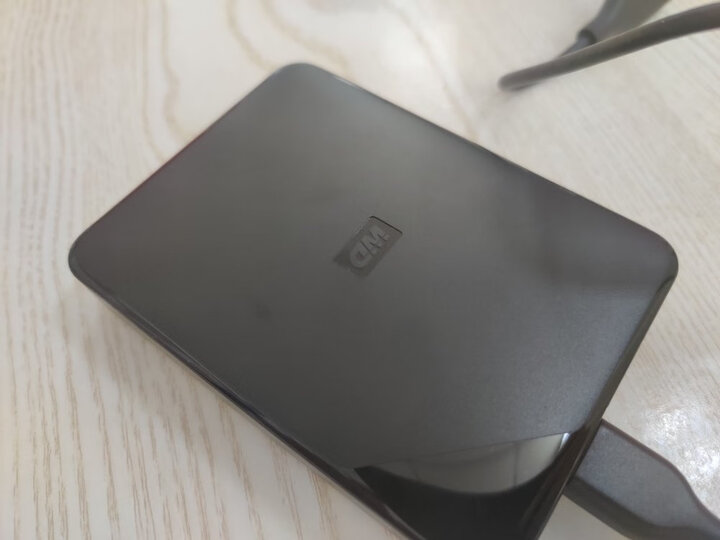 西部数据(WD)500G USB3.0移动硬盘Elements 新元素系列2.5英寸(稳定耐用 海量存储)WDBUZG5000ABK 晒单图