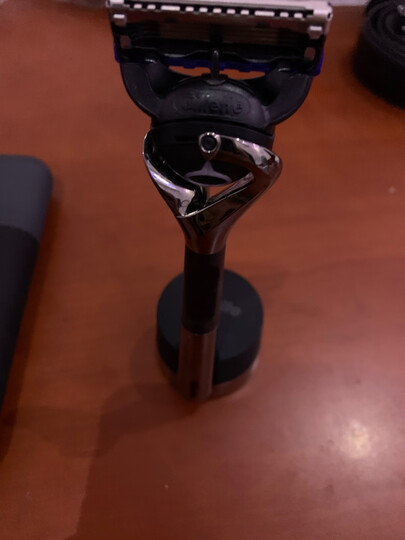 吉列(Gillette) 手动剃须刀刮胡刀刀片 锋隐致顺5层超薄刀片(6刀头 此商品不含刀架) 晒单图
