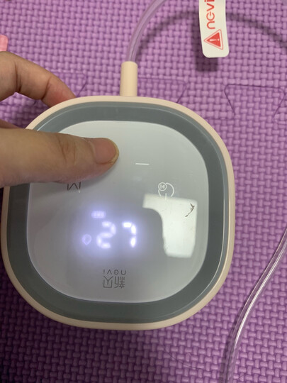 新贝 吸奶器 手动2档吸力 防逆流吸乳器 按摩无痛吸力大挤奶器8610 晒单图