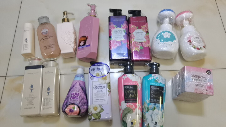 菲诗小铺（THE FACE SHOP）秘密花园香氛沐浴露500ml（柠檬香型）男女通用香体沐浴乳 晒单图