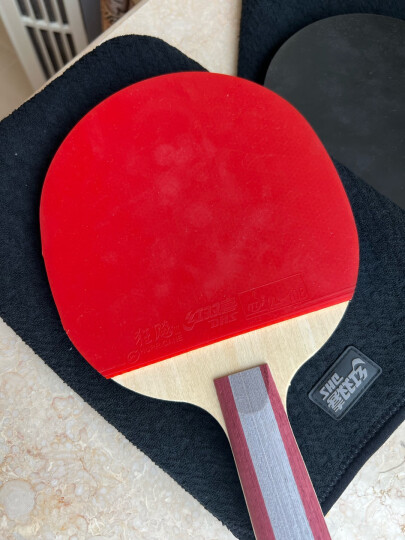 红双喜（DHS）乒乓球拍横拍 三星双面反胶五层纯木底板粘性胶皮攻守平衡成品单拍 R3002 晒单图