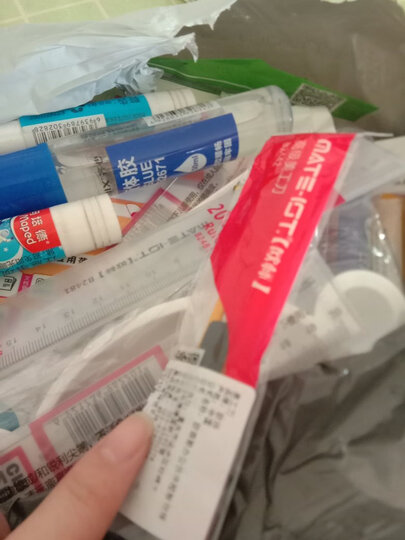 得力(deli)125ml高粘度普通实用型型液体胶水 单支装 办公用品 晒单图