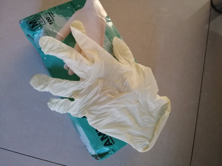 爱马斯AMMEX 一次性乳胶手套 无粉橡胶手套 居家家庭清洁工业科研标准型100只 TLFC米黄色 M中号 晒单图