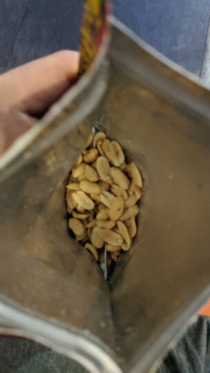 洽洽 椒盐香花生 零食花生米 特色小吃下酒菜 150g 晒单图