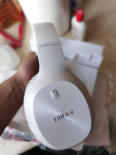 漫步者(EDIFIER)W800BT 头戴式立体声蓝牙耳机 音乐耳机 手机耳机 通用苹果华为小米手机 白色 晒单图