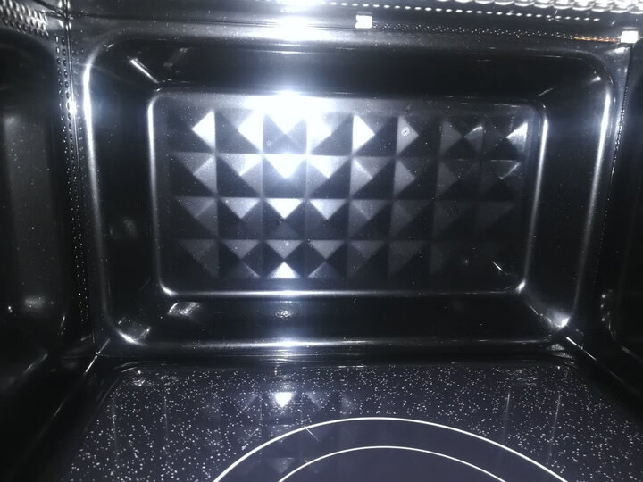 美的(Midea)M3-L233B银色 多功能家用微波炉 光波烧烤电烤箱一体机 智能湿度感应 大平板均匀加热 20升 晒单图