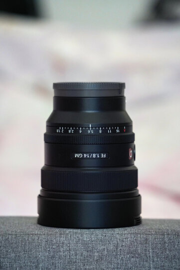 索尼（SONY）FE 85mm F1.8全画幅中远摄定焦微单相机镜头 E卡口（SEL85F18） 晒单图