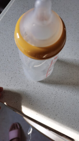 贝亲(Pigeon) 奶瓶 PP奶瓶 新生儿 宽口径PP奶瓶 婴儿奶瓶 160ml（黄色瓶盖）AA81 自然实感SS码奶嘴 晒单图