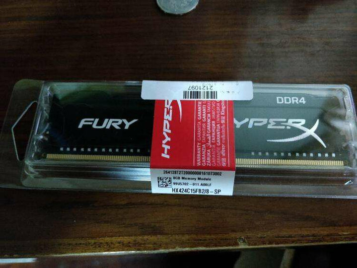 金士顿(Kingston) DDR4 2400 16GB(8G×2)套装 台式机内存条 骇客神条 Fury雷电系列 晒单图
