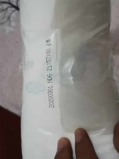 好奇（Huggies）金装纸尿裤S120片(4-8kg)新生儿小号婴儿尿不湿超薄柔软吸力透气 晒单图