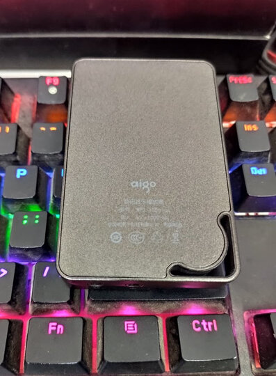 爱国者(aigo)mp3播放器 MP3-105 hifi播放器 高清无损音乐播放器 便携随身听 8G内存 可插卡 灰色黑键 晒单图